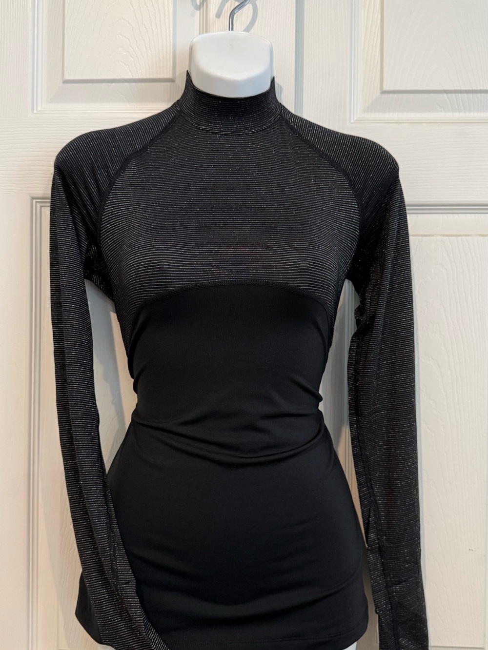 Nike Black Long-Sleeve Mock Neck Top with Subtle Sheen